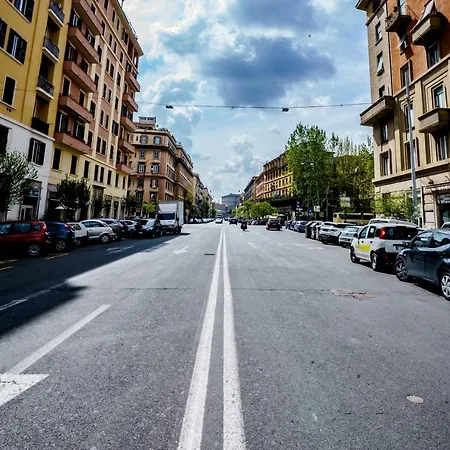 Noemi's 招待所 罗马